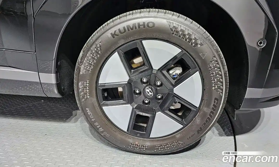 Hyundai Santa Fe 2024 1.6 гидро в Москве № 2049916, фото 7