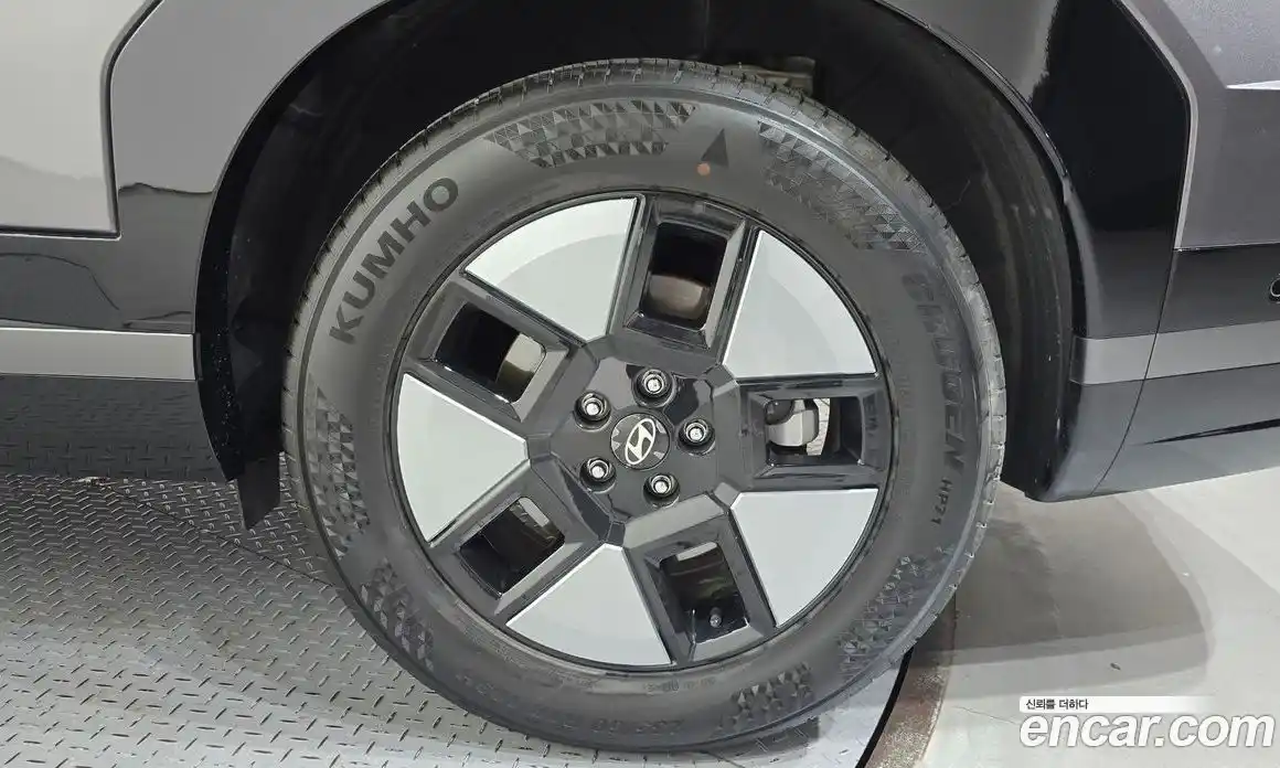 Hyundai Santa Fe 2024 1.6 гидро в Москве № 2049939, фото 7