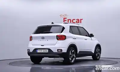 Hyundai Venue 2023 1.6 гидро в Москве № 2049974, миниатюра 2