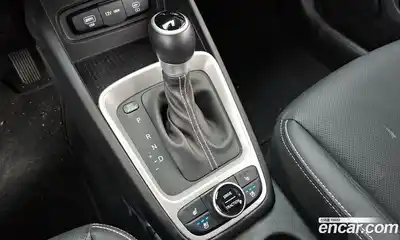 Hyundai Venue 2023 1.6 гидро в Москве № 2049974, миниатюра 9