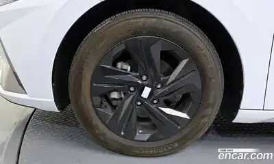 Hyundai Avante 2022 1.6 гидро в Москве № 2050067, миниатюра 5