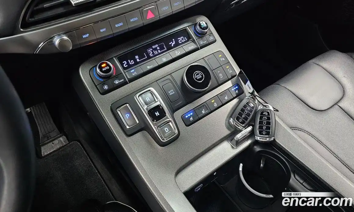 Hyundai Palisade 2021 3.8 гидро в Москве № 2050091, фото 9