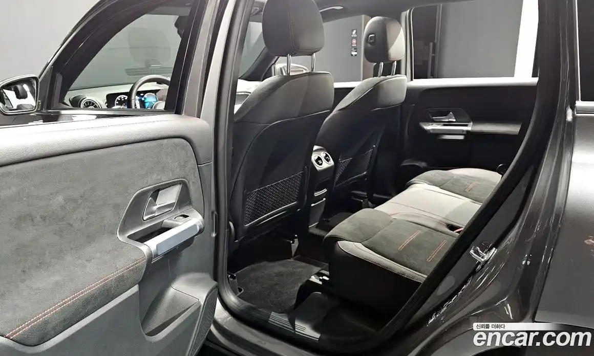 Mercedes-Benz GLB-Class 2023 2.0 гидро в Москве № 2050120, фото 16