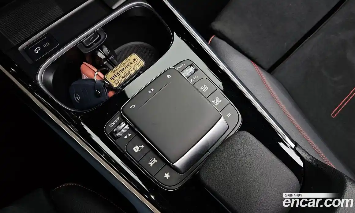 Mercedes-Benz GLB-Class 2023 2.0 гидро в Москве № 2050120, фото 28