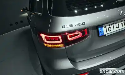 Mercedes-Benz GLB-Class 2023 2.0 гидро в Москве № 2050120, миниатюра 9