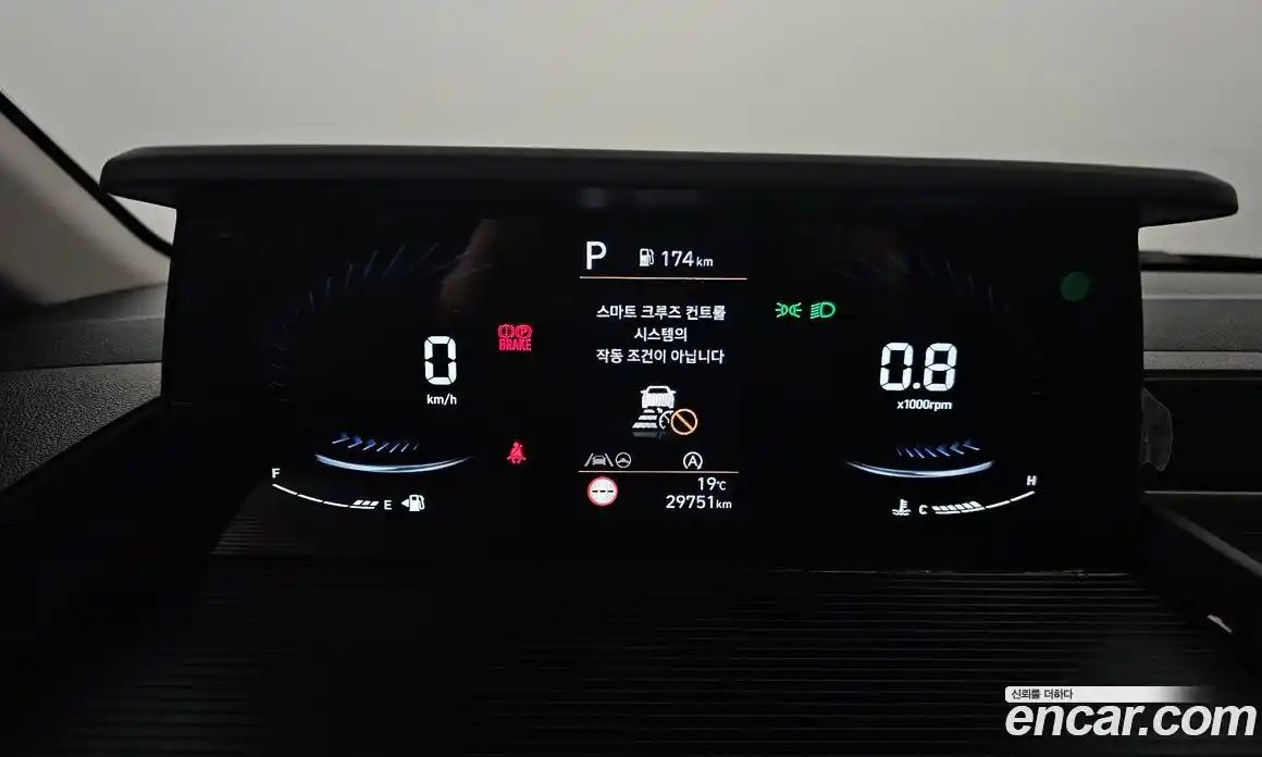 Hyundai Staria 2025 2.2 гидро в Москве № 2050140, фото 11