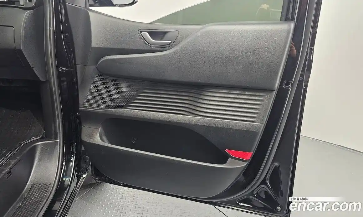 Hyundai Staria 2025 2.2 гидро в Москве № 2050140, фото 29