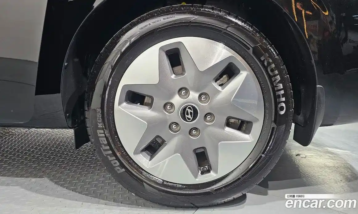 Hyundai Staria 2025 2.2 гидро в Москве № 2050140, фото 7