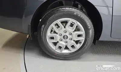 Hyundai Staria 2024 2.2 гидро в Москве № 2050151, миниатюра 5