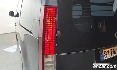 Hyundai Staria 2024 2.2 гидро в Москве № 2050151, миниатюра 9