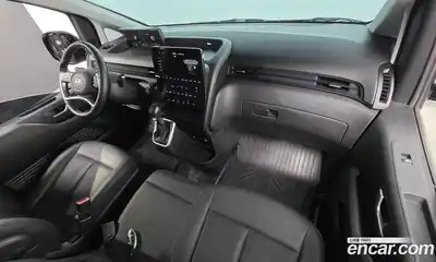 Hyundai Staria 2024 2.2 гидро в Москве № 2050151, миниатюра 10