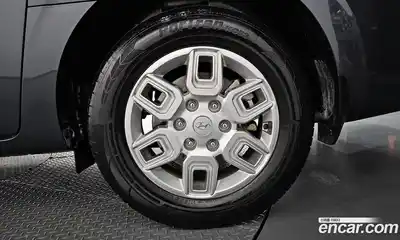 Hyundai Staria 2022 3.5 гидро в Москве № 2050296, миниатюра 6
