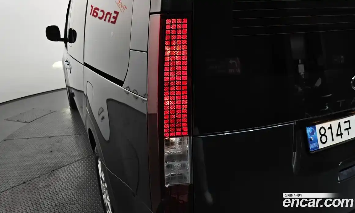 Hyundai Staria 2022 3.5 гидро в Москве № 2050296, фото 8