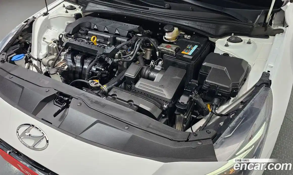 Hyundai Avante 2021 1.6 гидро в Москве № 2050311, фото 6