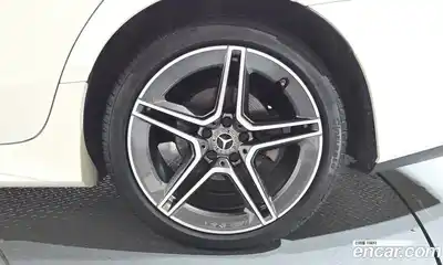 Mercedes-Benz CLS-Class 2022 2.0 гидро в Москве № 2050609, миниатюра 6