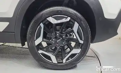 Kia Seltos 2024 1.6 гидро в Москве № 2050652, миниатюра 7