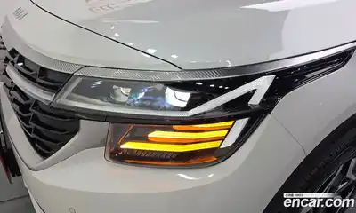 Kia Seltos 2024 1.6 гидро в Москве № 2050652, миниатюра 8