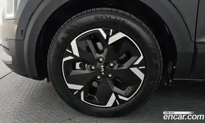 Kia Niro 2023 0.2 гидро в Москве № 2050698, миниатюра 5