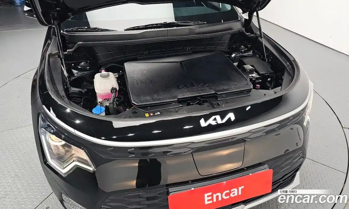 Kia Niro 2023 0.2 гидро в Москве № 2050698, фото 6