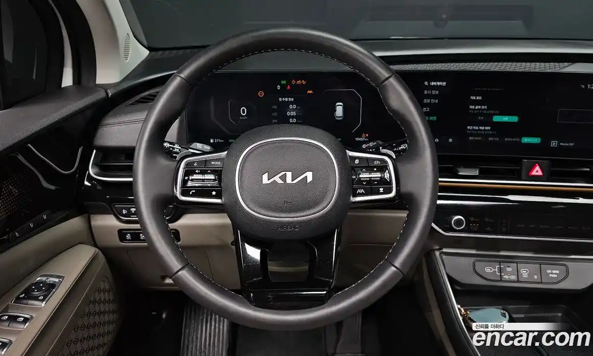 Kia Canival 2024 1.6 гидро в Москве № 2050735, фото 13