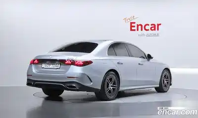 Mercedes-Benz E-Class 2024 2.0 гидро в Москве № 2050785, миниатюра 2