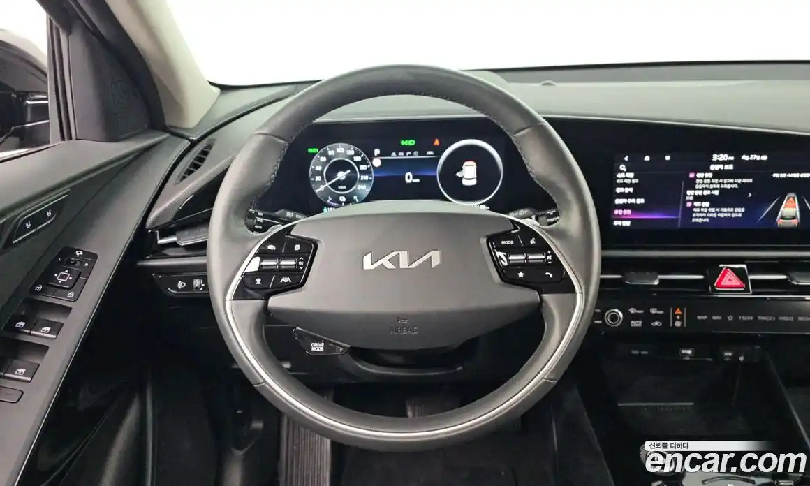 Kia Niro 2023 0.1 гидро в Москве № 2050787, фото 20
