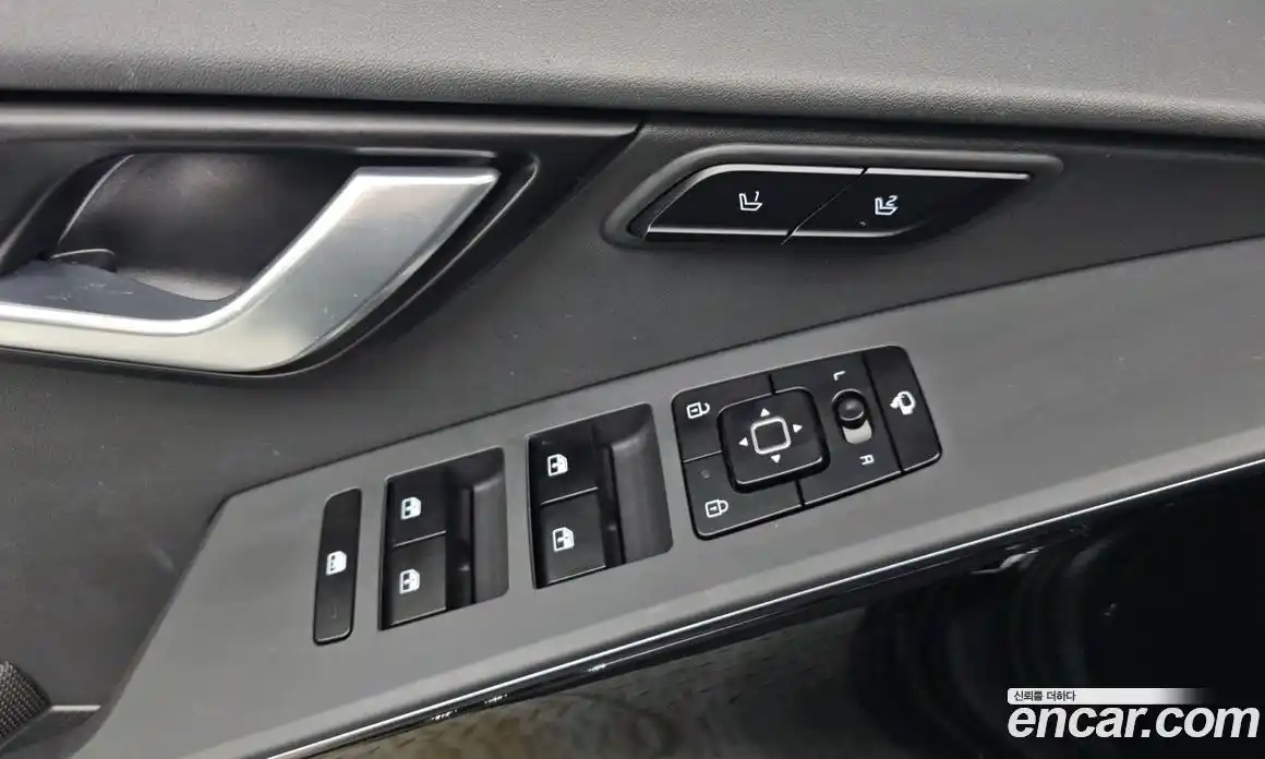 Kia Niro 2023 0.1 гидро в Москве № 2050787, фото 28