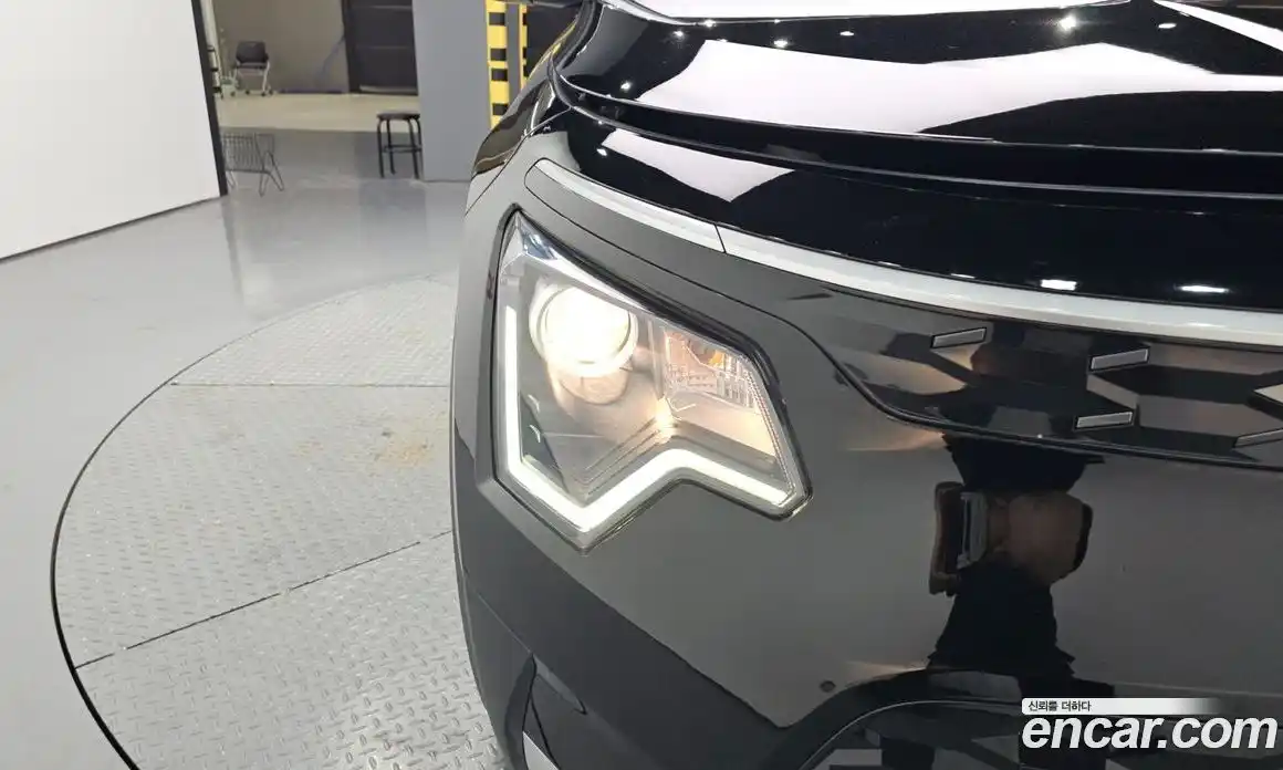 Kia Niro 2023 0.1 гидро в Москве № 2050787, фото 8