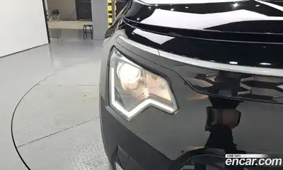 Kia Niro 2023 0.1 гидро в Москве № 2050787, миниатюра 8