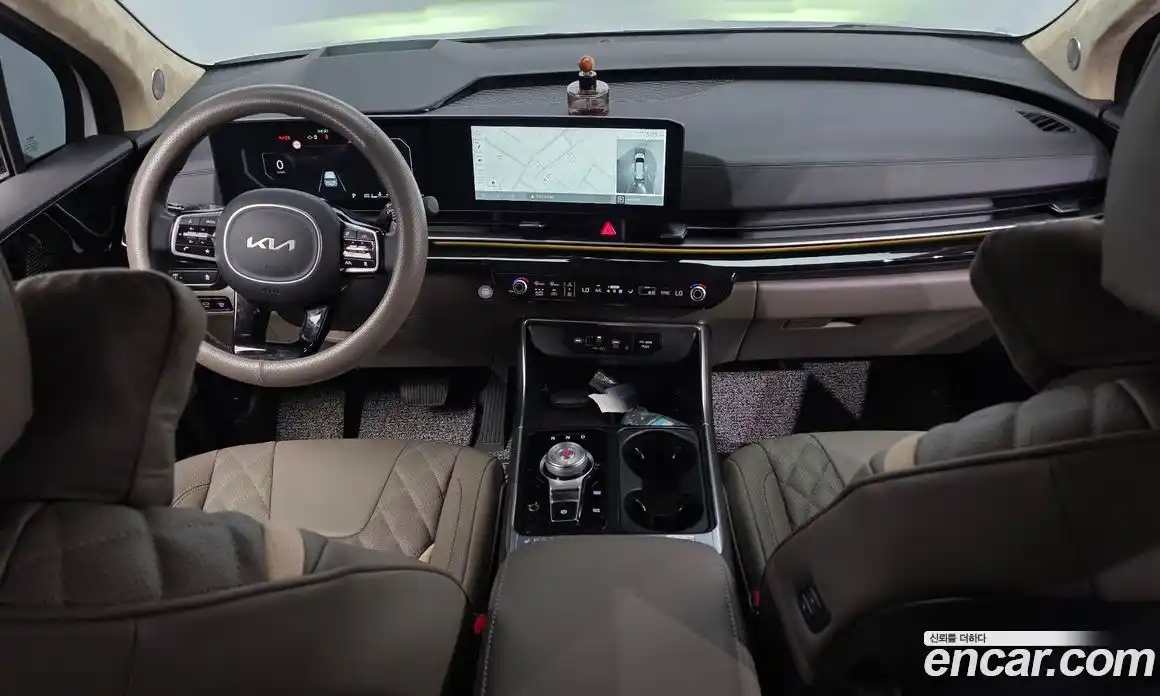 Kia Canival 2024 3.5 гидро в Москве № 2050830, фото 7