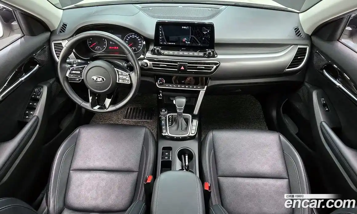 Kia Seltos 2020 1.6 гидро в Москве № 2051003, фото 7