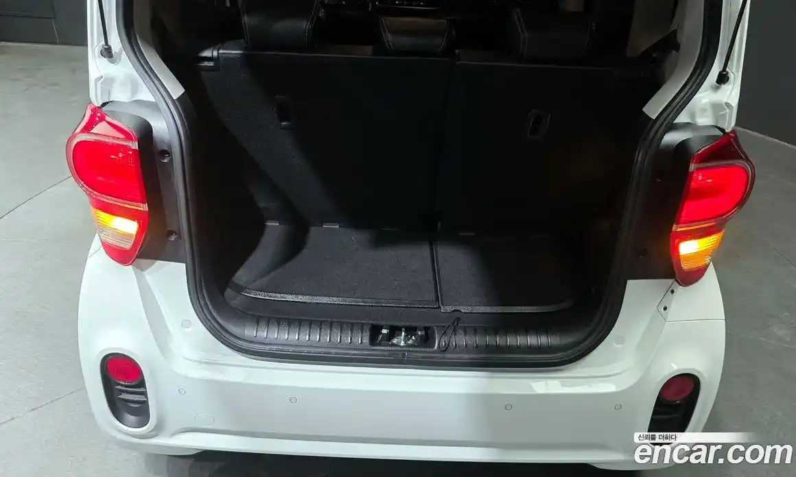 Kia Ray 2022 1.0 гидро в Москве № 2051042, фото 30
