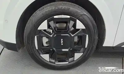 Kia Canival 2024 3.5 гидро в Москве № 2051052, миниатюра 5