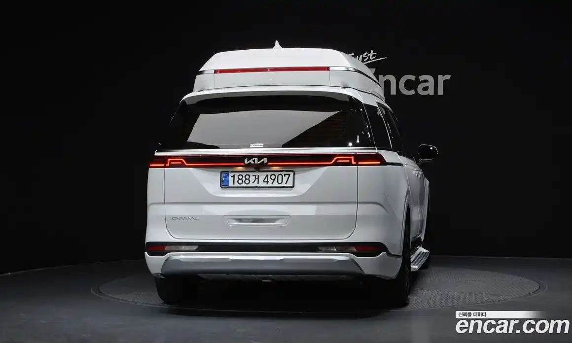 Kia Canival 2023 3.5 гидро в Москве № 2051058, фото 4