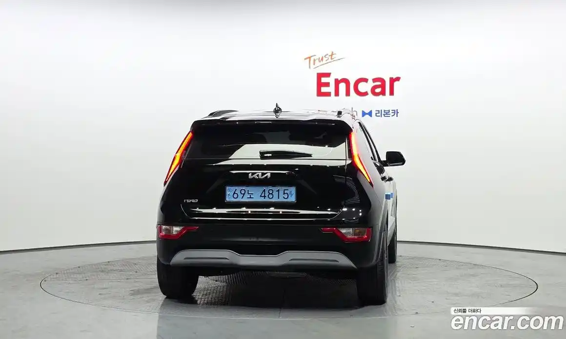 Kia Niro 2023 0.2 гидро в Москве № 2051097, фото 4