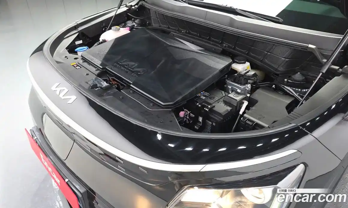 Kia Niro 2023 0.2 гидро в Москве № 2051097, фото 6