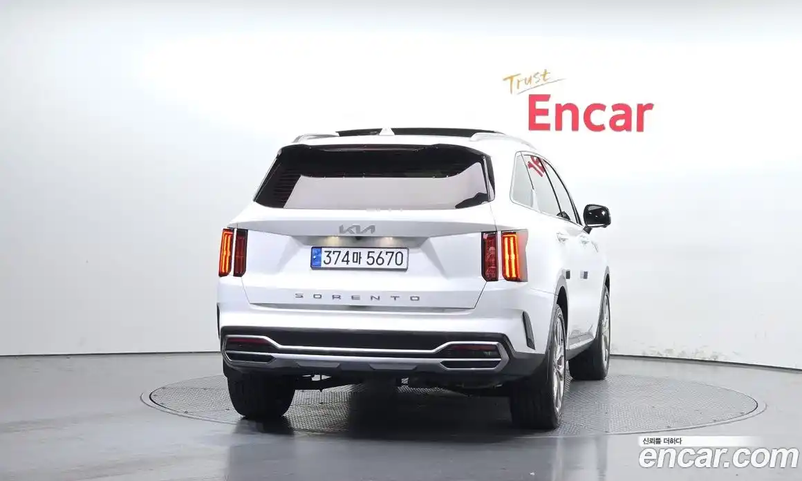 Kia Sorento 2022 2.5 гидро в Москве № 2051103, фото 4