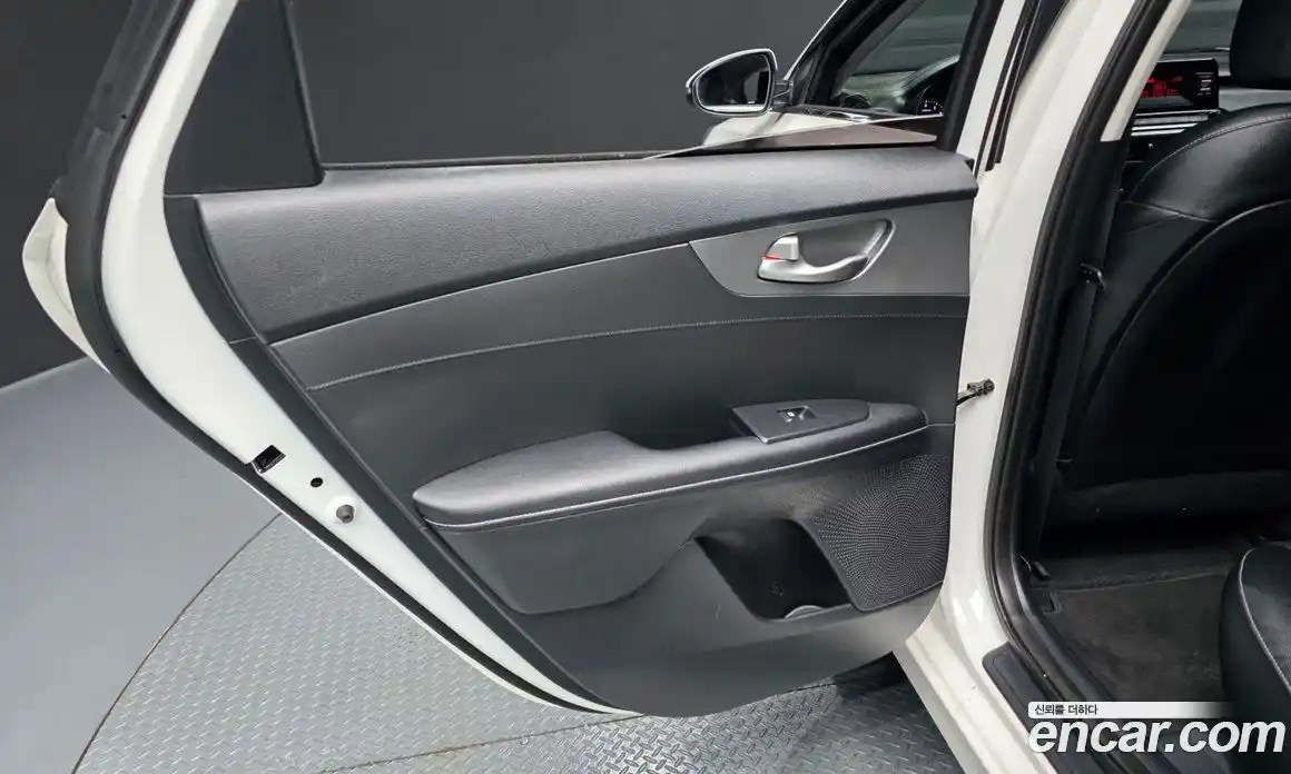 Kia K3 2019 1.6 гидро в Москве № 2051123, фото 15