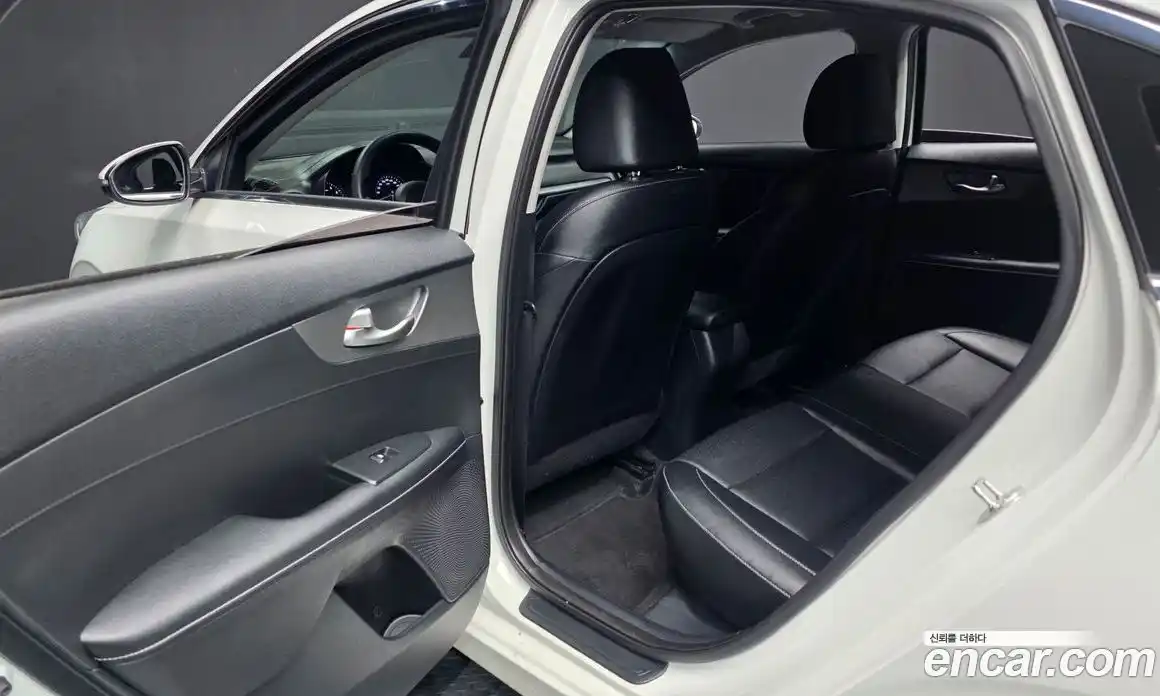 Kia K3 2019 1.6 гидро в Москве № 2051123, фото 16
