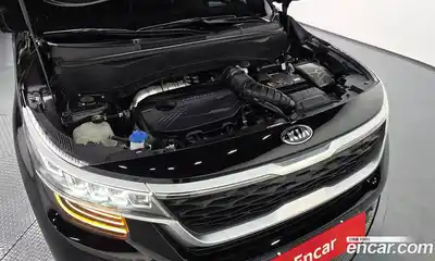 Kia Seltos 2020 1.6 гидро в Москве № 2051198, миниатюра 6