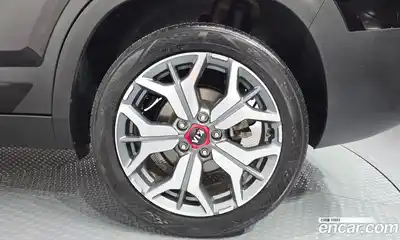 Kia Seltos 2020 1.6 гидро в Москве № 2051198, миниатюра 7