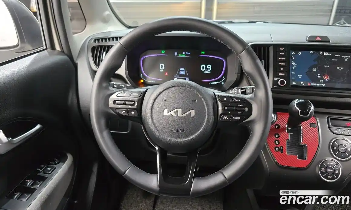 Kia Ray 2023 1.0 гидро в Москве № 2051231, фото 14