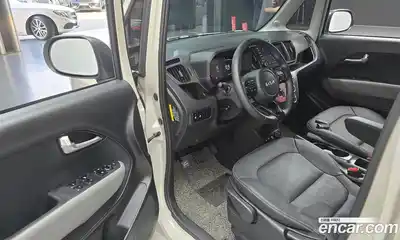 Kia Ray 2023 1.0 гидро в Москве № 2051231, миниатюра 10