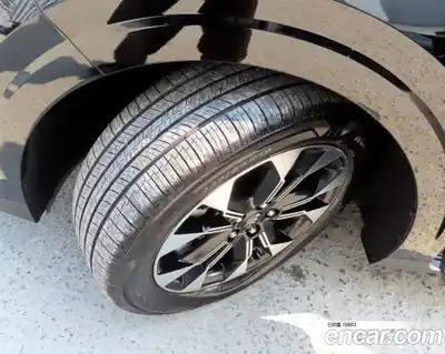 Kia Canival 2023 3.5 гидро в Москве № 2051276, миниатюра 5