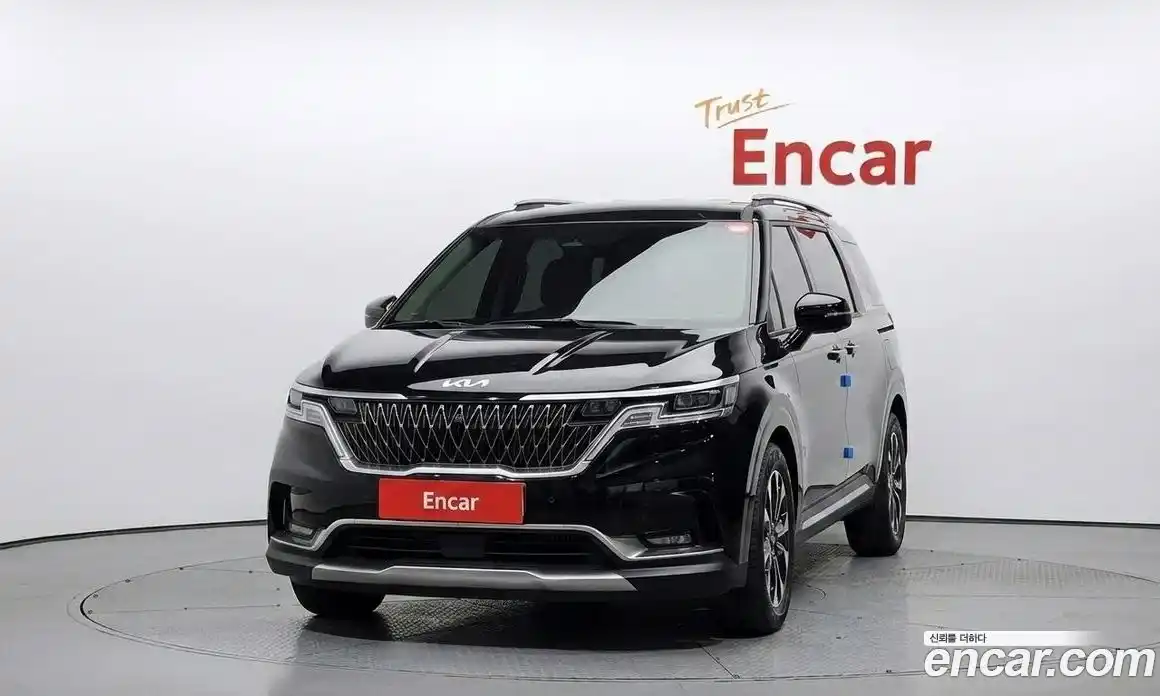 Kia Canival 2023 2.2 гидро в Москве № 2051373, фото 3