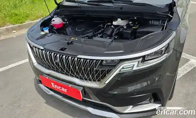 Kia Canival 2023 2.2 гидро в Москве № 2051373, миниатюра 6