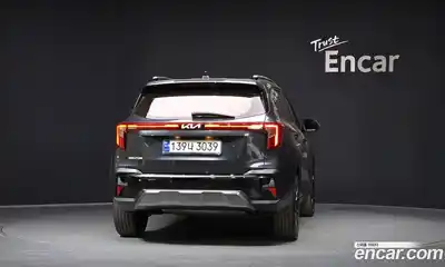 Kia Seltos 2023 1.6 гидро в Москве № 2051376, миниатюра 4