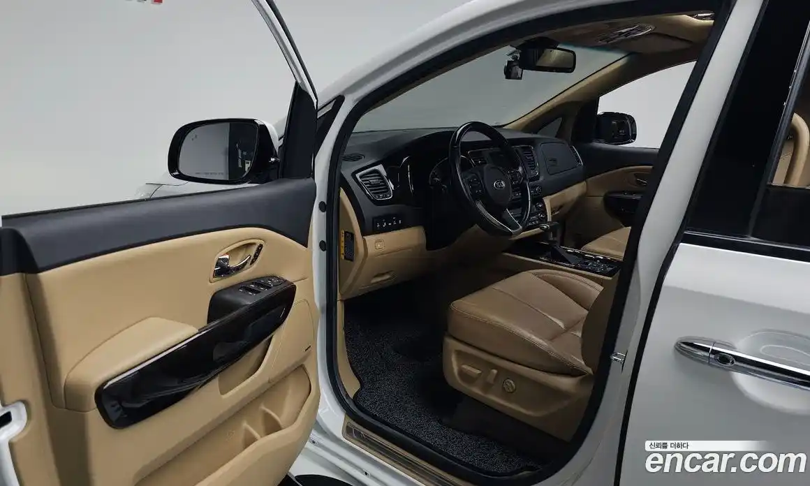 Kia Canival 2020 2.2 гидро в Москве № 2051387, фото 12