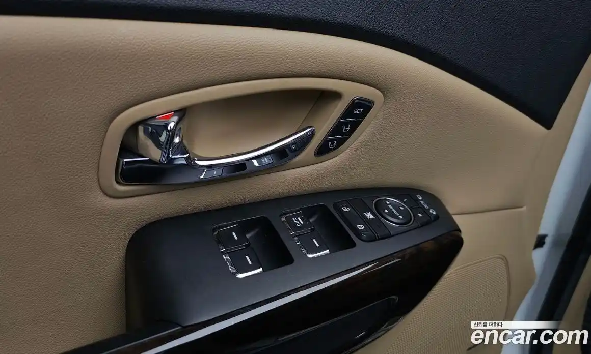 Kia Canival 2020 2.2 гидро в Москве № 2051387, фото 22