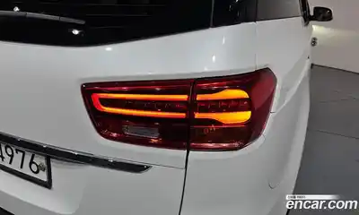 Kia Canival 2020 2.2 гидро в Москве № 2051387, миниатюра 8